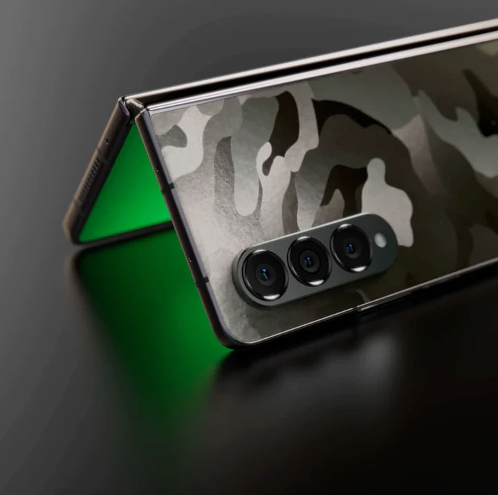Camo Dark Reflect